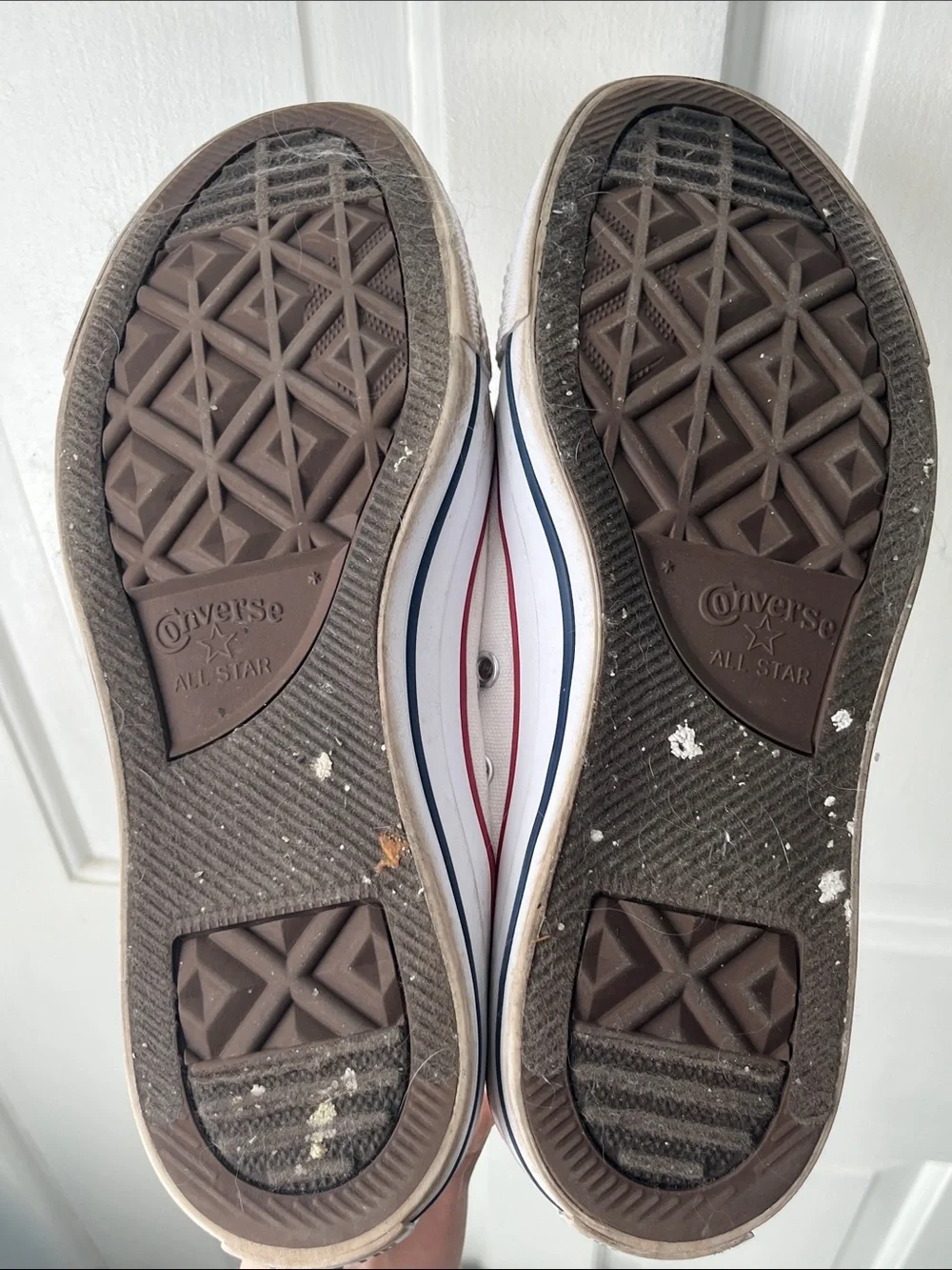 Converse Worn White Canvas Sneakers with Red Trim 9.5 Women’s - Picture 7 of 8